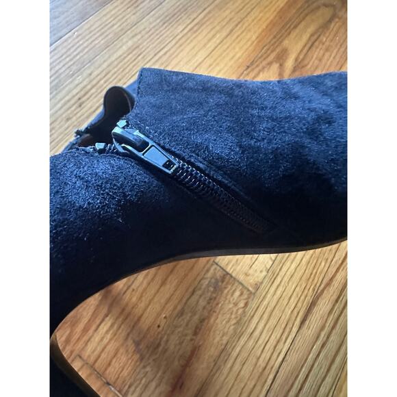 Calvin Klein Joanie Dark Blue Suede Ankle Booties – Women’s 8 - Picture 5 of 8